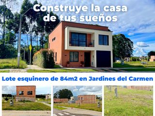 Lote esquinero en Jardines del Carmen