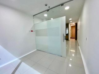 Foto 4 de VENDEMOS CONSULTORIO / OFICINA EN SABANA PARK CAJICA