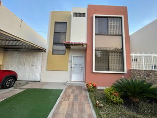 Casas en Alquiler en Manta | PROPERATI