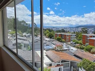 Departamento Venta Urb. La Granja, 117M2  Remodelado 3 Dormitorios 1 Parqueadero 1 Bodega