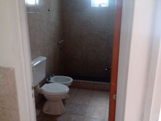 Foto 10 de Oportunidad inversores, 2 departamentos de 1 dormitorio  y local comercial