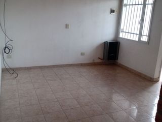 Foto 5 de Oportunidad inversores, 2 departamentos de 1 dormitorio  y local comercial