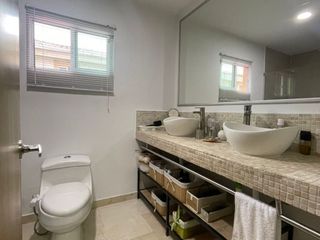 Foto 25 de Casa Multifamiliar en Arriendo, La castellana #191090716