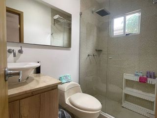 Foto 28 de Casa Multifamiliar en Arriendo, La castellana #191090716