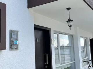 Foto 2 de 206M2 Casa venta ubicada en la parroquia de Puembo