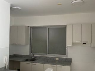 Foto 4 de VENDO DEPARTAMENTO NEW CONCEPT EN  LA ENTRADA DE LA URB. MIRAFLORES COUNTRY CLUB