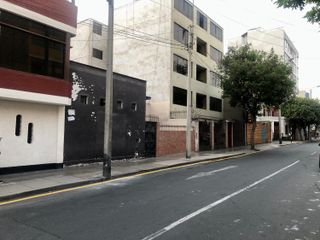 Venta de Terreno 200 m2 en Miraflores