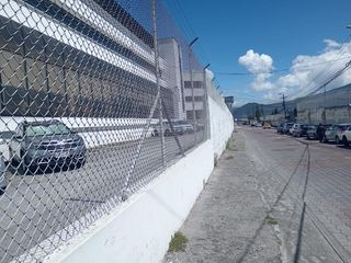 Foto 3 de Venta de Propiedad 19.825M2 en la Avenida Galo Plaza.