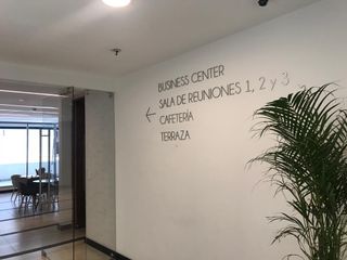 Foto 14 de EXCELENTE OFICINA EN LA AV. NACIONES UNIDAS