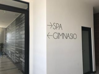 Foto 19 de EXCELENTE OFICINA EN LA AV. NACIONES UNIDAS