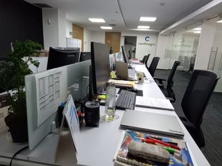 Foto 1 de VENTA DE OFICINA EN CALI SECTOR MENGA