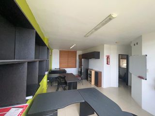 Foto 13 de ARRIENDO O VENDO PROPIEDAD INDUSTRIAL O BODEGAS EN LA VÍA DURAN TAMBO FRENTE MERCADO MAYORISTA