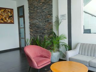 Foto 7 de DISPONIBLE OFICINA EN ZONA COMERCIAL
