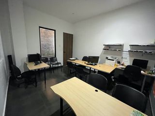 Foto 1 de DISPONIBLE OFICINA EN ZONA COMERCIAL