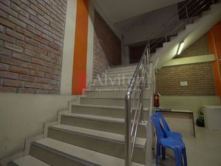 Foto 5 de Oportunidad de Inversión (Planta Textil con Sótano y Nave Industrial)