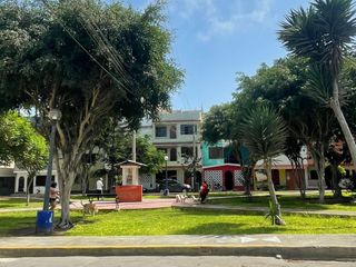 Venta de Casa de 2 Pisos Sin Acabados en El Callao
