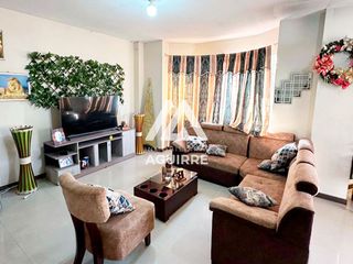 Foto 2 de EN VENTA: amplia casa esquinera en sector Parque Lineal, Machala