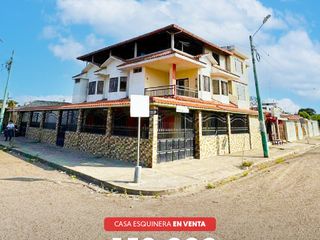 Foto 1 de EN VENTA: amplia casa esquinera en sector Parque Lineal, Machala