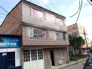 Foto 8 de CASA COMERCIAL RENTANDO EN MOSQUERA