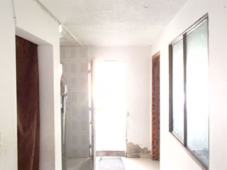 Foto 9 de CASA COMERCIAL RENTANDO EN MOSQUERA