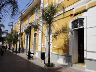 Foto 1 de EXCELENTE OPORTUNIDAD PARA ADQUIRIR OFICINA COMERCIAL EN CALLE AYACUCHO, PIURA