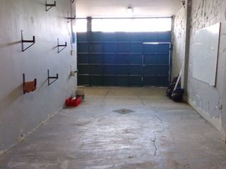 Foto 3 de SE VENDE CASA DE 2 PISO MÁS ALTILLO, 49 Y SEDALANA.