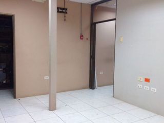 Foto 12 de SE VENDE CASA DE 2 PISO MÁS ALTILLO, 49 Y SEDALANA.