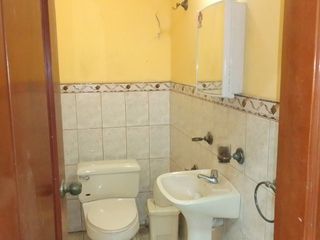 Foto 16 de SE VENDE CASA DE 2 PISO MÁS ALTILLO, 49 Y SEDALANA.