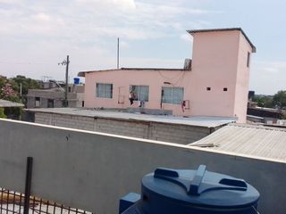 Foto 19 de SE VENDE CASA DE 2 PISO MÁS ALTILLO, 49 Y SEDALANA.
