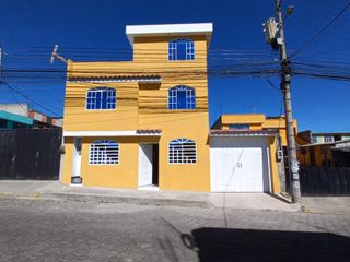 Casa de venta en La Nueva Aurora, Sur de Quito