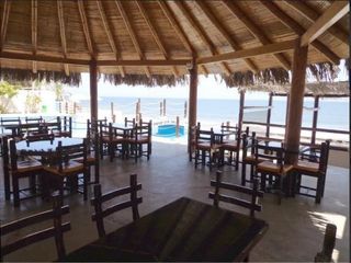 Foto 9 de HOTEL en MANCORA en VENTA, HOTEL DE PLAYA, 1600 M2