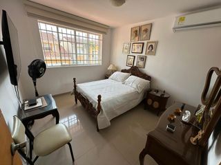 Foto 19 de Casa de conjunto sector buenavista la castellana en venta en Barranquilla
