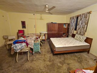 Foto 7 de Vivienda con amplio terreno mensurable en Romang