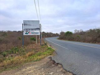 Foto 5 de TERRENO EN VENTA A POCOS METROS DEL MAR PLAYA SAN JOSÉ - MONTECRISTI - MANABI