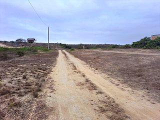 Foto 7 de TERRENO EN VENTA A POCOS METROS DEL MAR PLAYA SAN JOSÉ - MONTECRISTI - MANABI