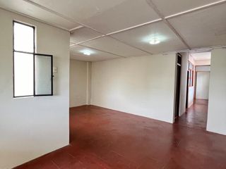 REMATO DEPARTAMENTO 3ER PISO EN URB. MIRAFLORES | PIURA