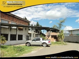 De Venta Nave Industrial - Local De Exhibición Y Oficinas En El Parque Industrial En Cuenca-Ecuador