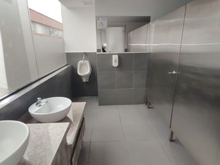 Foto 5 de RENTO 7 OFICINAS EN EDIFICIO SECTOR IÑAQUITO
