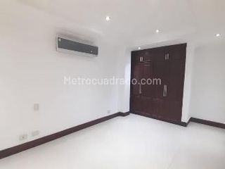Foto 8 de CASA EN VENTA EN CIUDAD JARDIN  JOCKEY