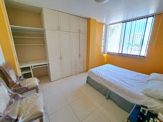 Foto 22 de Casa amoblada en venta con piscina, sector Barbasquillo cerca a la Quadra Manta