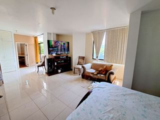 Foto 14 de Casa amoblada en venta con piscina, sector Barbasquillo cerca a la Quadra Manta