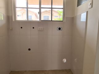 Foto 14 de Venta de Casa de Lujo con Terreno amplio en Urbanización Casa Laguna