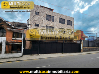 Se Vende Edificio Comercial Con 1 Local Comercial, 6 Oficinas Y 2 Departamentos, Sector Totoracocha. Cuenca - Ecuador.