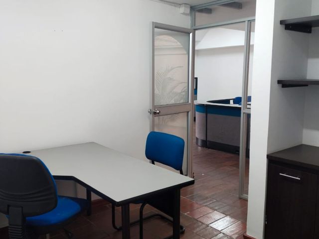 SE ARRIENDA EXCELENTE CASA BARRIO CADIZ IBAGUE