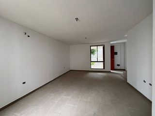 Foto 8 de casa de venta en manta zona norte la pradera