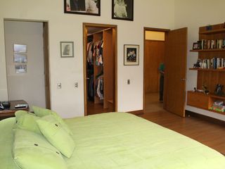 Foto 22 de One Level Home With Traditional and Modern Touches in Residential Community