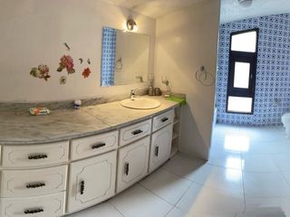 Foto 6 de ARRIENDO, los Chillos, casa grande apta para consultorios, restaurante, clínica, etc