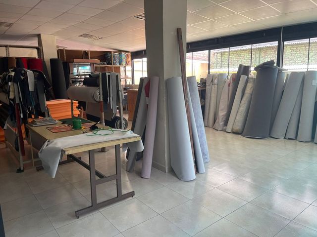 ALQUILER DE LOCAL COMERCIAL CON PUERTA A LA CALLE EN HUANCAYO