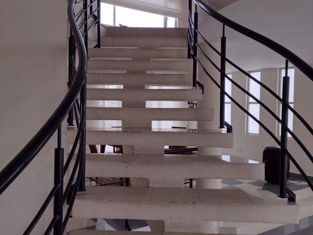 Casa Urb. La Herradura, Armenia 2