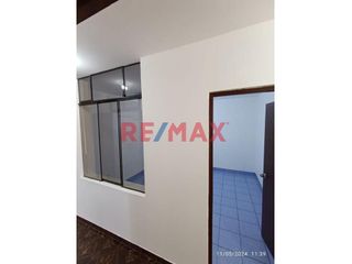Foto 8 de Departamento En Venta En La Florida - Rimac